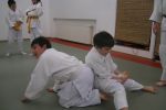 Dersten Görüntüler resim #239   <a href="usr_img/aikido/cocuk_aikido/buyuklerle_ders/img_0022.jpg" class="org_resim_indir" target="_blank" >Orjinal Resim</a>