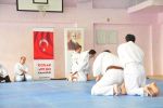 2011/11 Konya Kyu Sınavı resim #31   <a href="usr_img/aikido/kyu_ve_dan_sinavlari./2011_11_konya_kyu_sinavi/20111127_034.jpg" class="org_resim_indir" target="_blank" >Orjinal Resim</a>