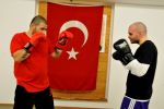 25 Şubat 2013 Muay Thai Dersinden Görüntüler resim #28   <a href="userfiles/1/2013-02-25_21.51.49.jpg" class="org_resim_indir" target="_blank" >Orjinal Resim</a>